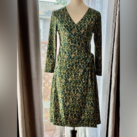 BCBG Green Wrap Dress - Picture 1 of 5